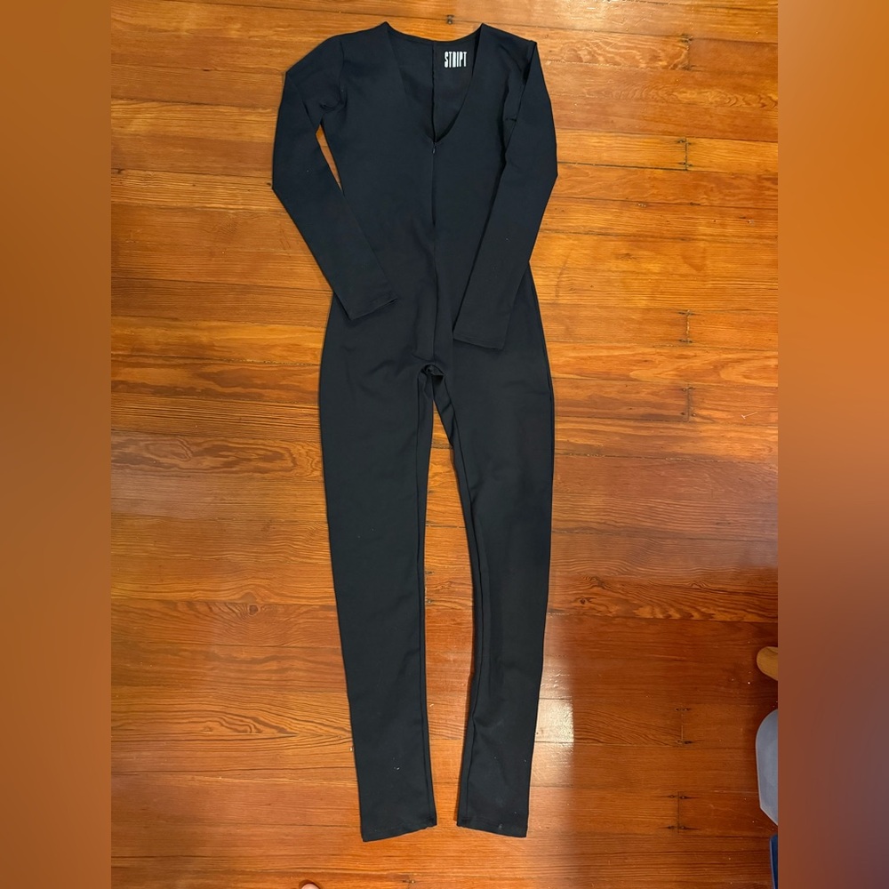 STRIPT SZ L cedes 2.0 Black Long Sleeve Jumpsuit